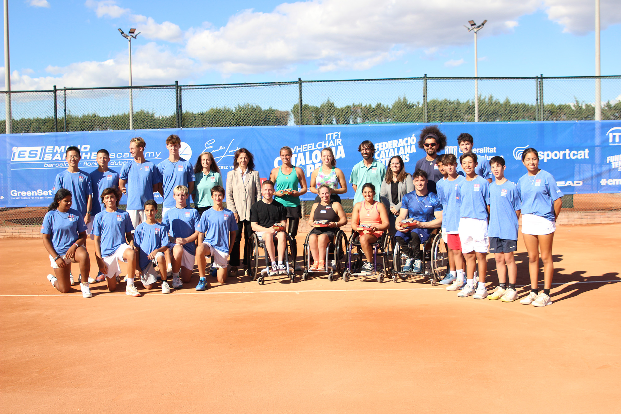 gustavo-fernandez-y-lizzy-de-greef-campeones-de-la-segunda-edicion-del-itf1-wheelchair-catalonia-open