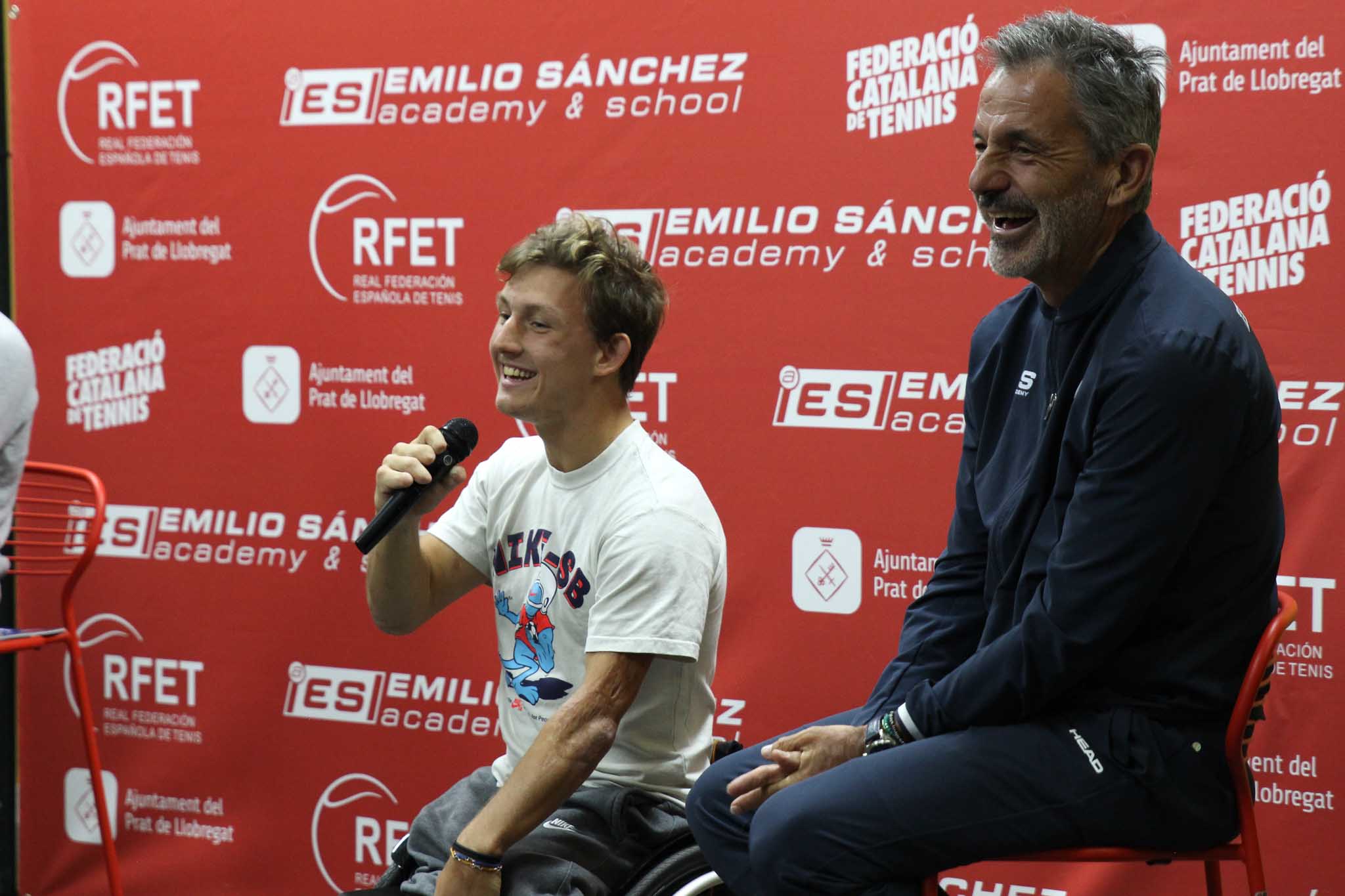 superacion-y-resiliencia-charla-coloquio-en-nec-master-mundial-de-tenis-en-silla