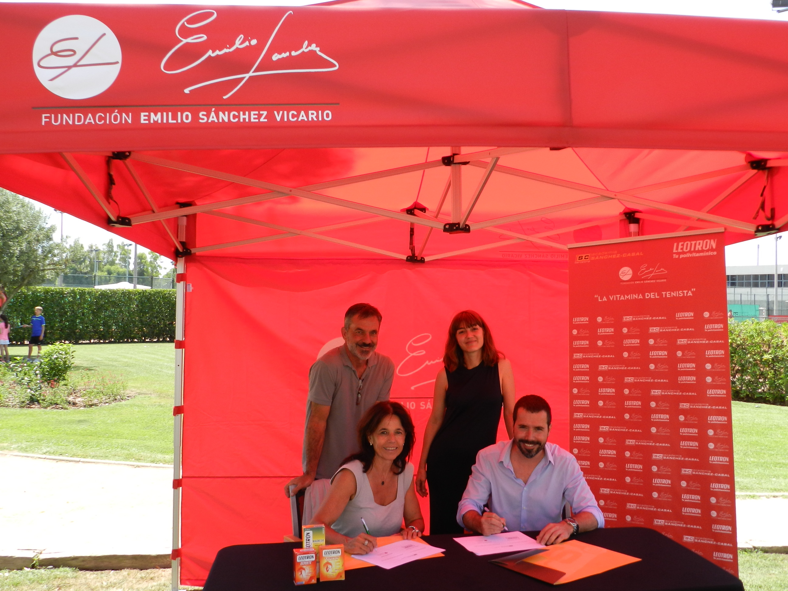 leotron-vitamina-oficial-de-los-torneos-vii-itf-silla-de-ruedas-y-sanchez-casal-challenger-cup-de-fundacion-emilio-sanchez-vicario
