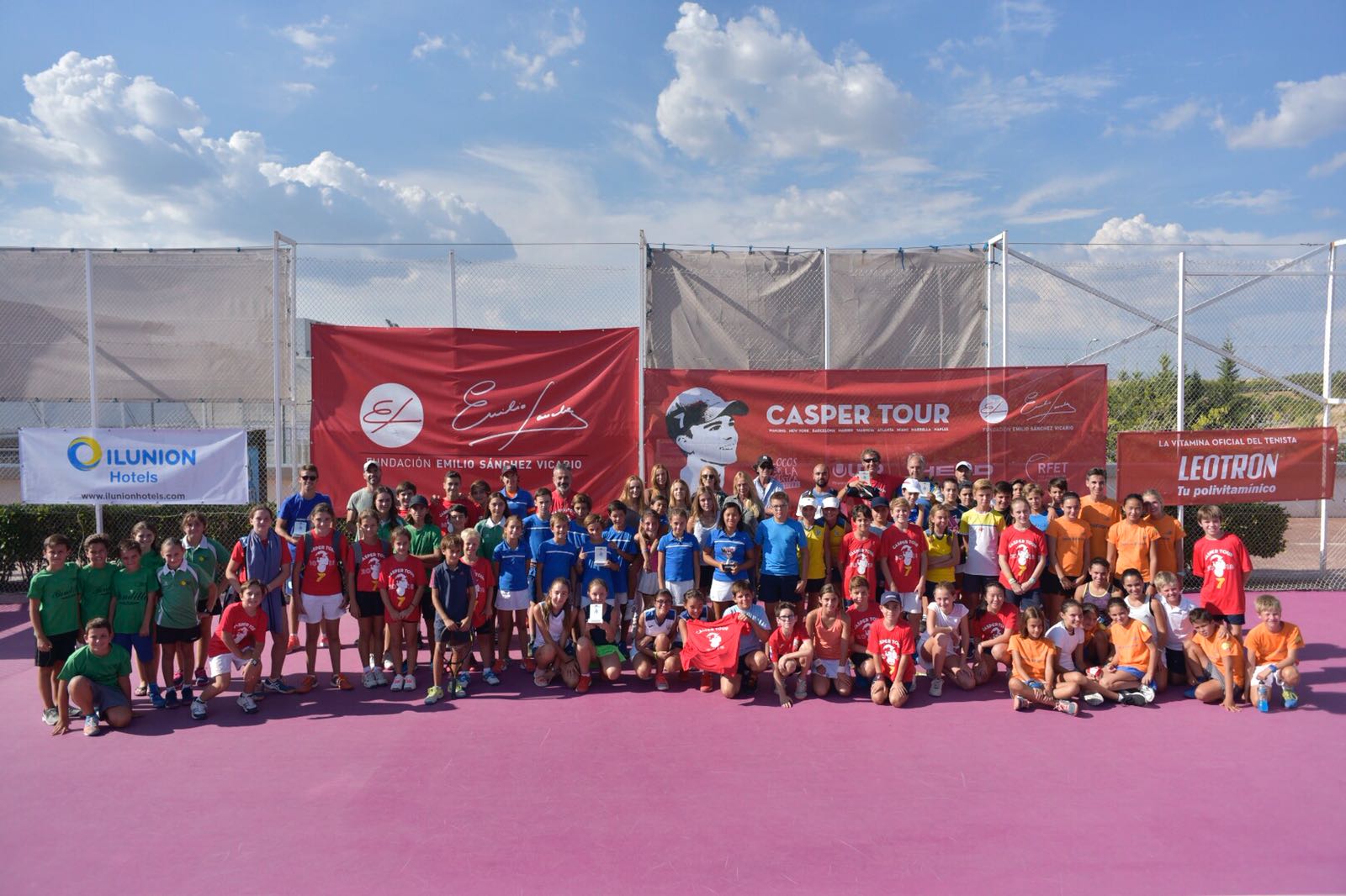 madrid-se-vuelca-con-el-circuito-casper-tour-con-un-nuevo-formato-de-clubes-en-la-ciudad-de-la-raqueta