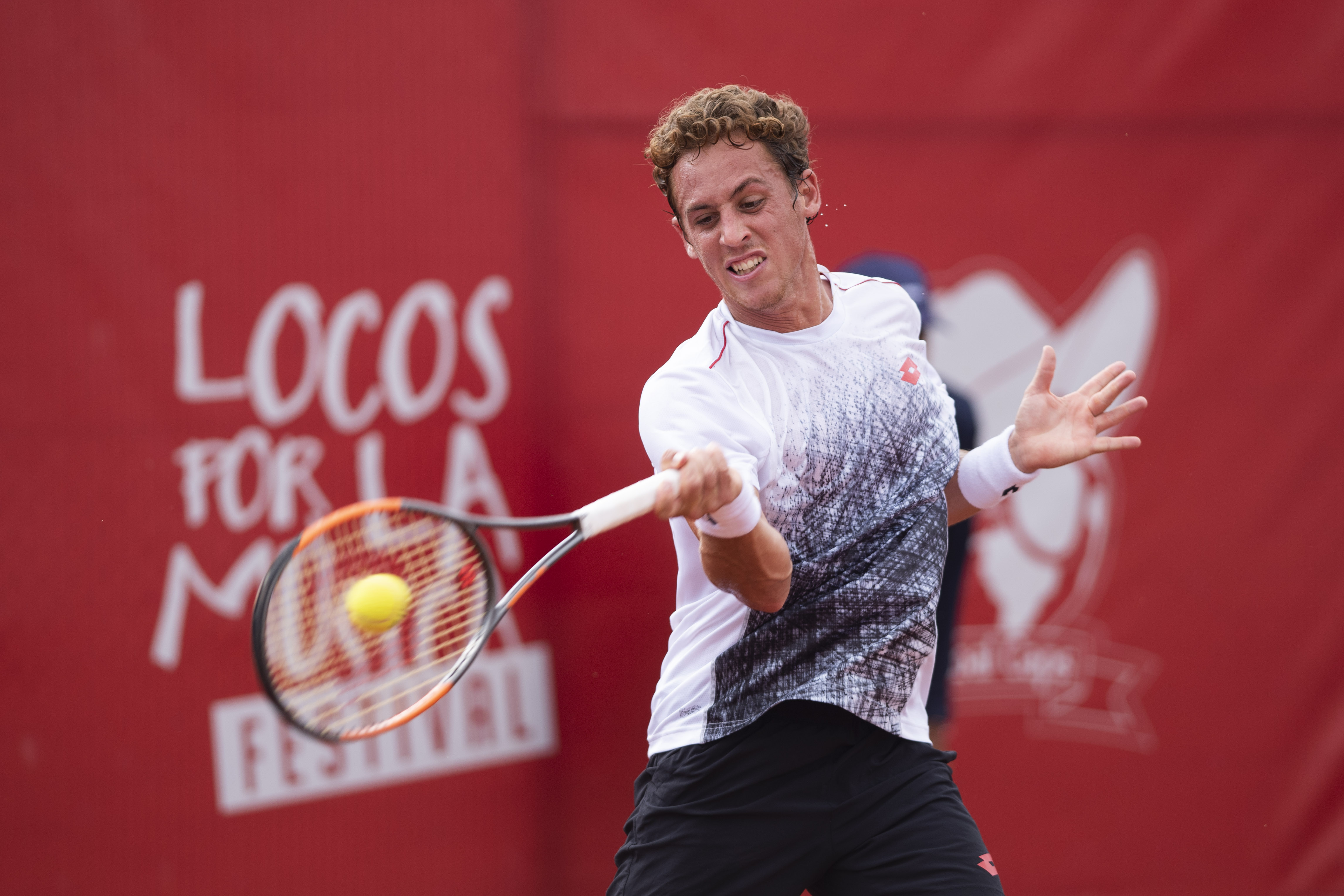 el-espanol-roberto-carballes-campeon-del-i-challenger-sanchez-casal-mapfre
