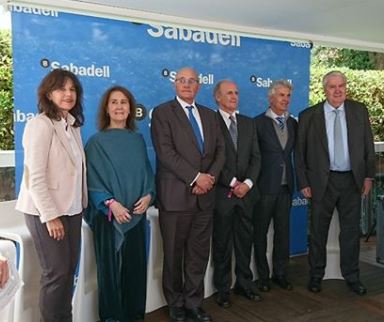 nuestra-fundacion-elegida-para-la-campana-acessolidaris-at-bancosabadell